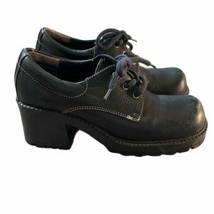 1990’s Era Vintage Chunky Leather Oxfords